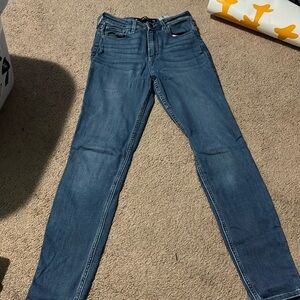 Hollister skinny blue jeans